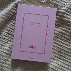Papier Pink Daily undated planner